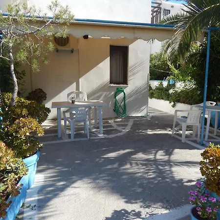Dimitris Studios Apartment *