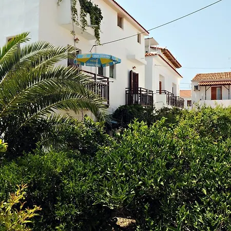 Apartment Dimitris Studios